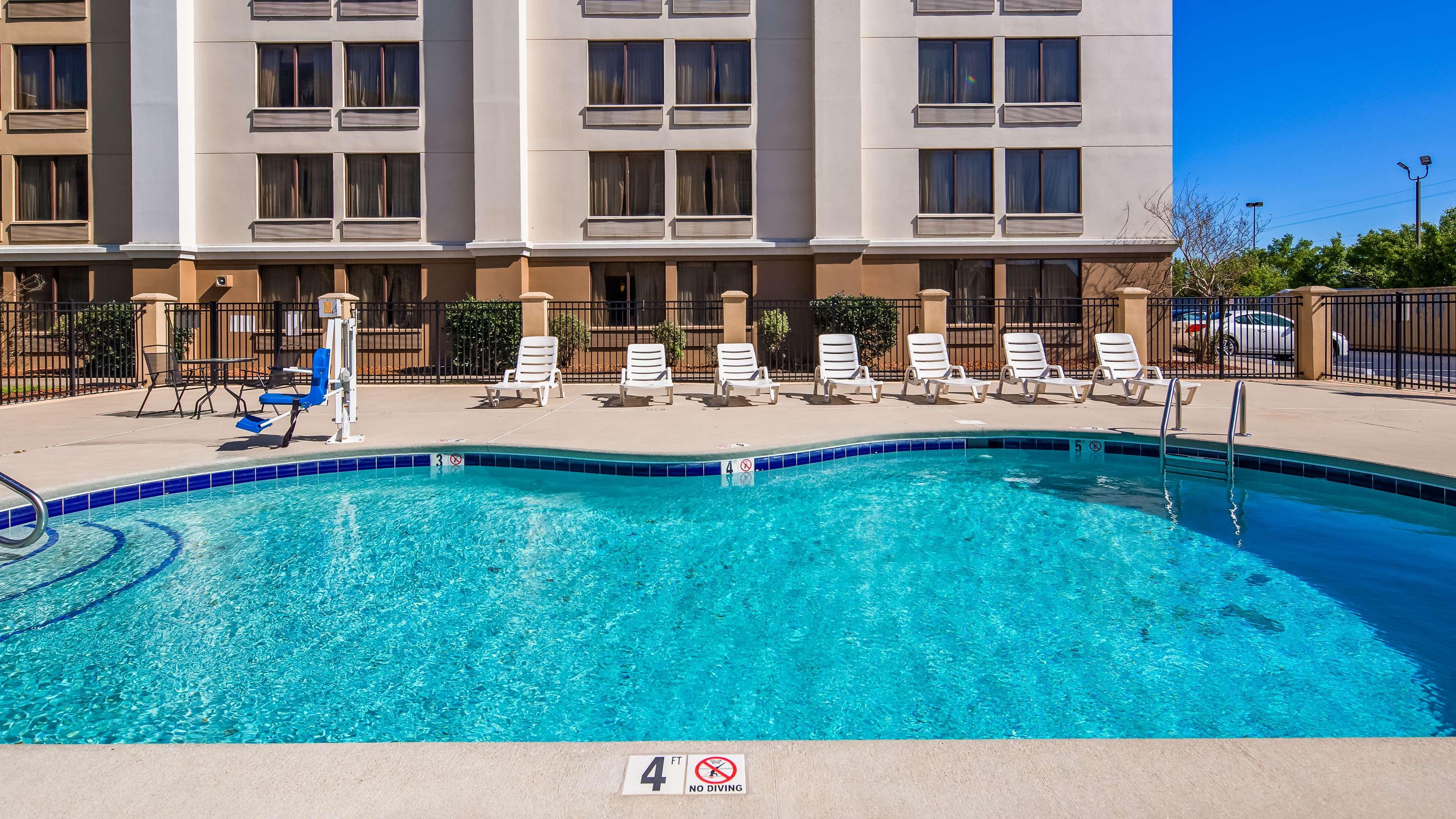 Clarion Pointe Jacksonville Near Camp Lejeune Eksteriør bilde